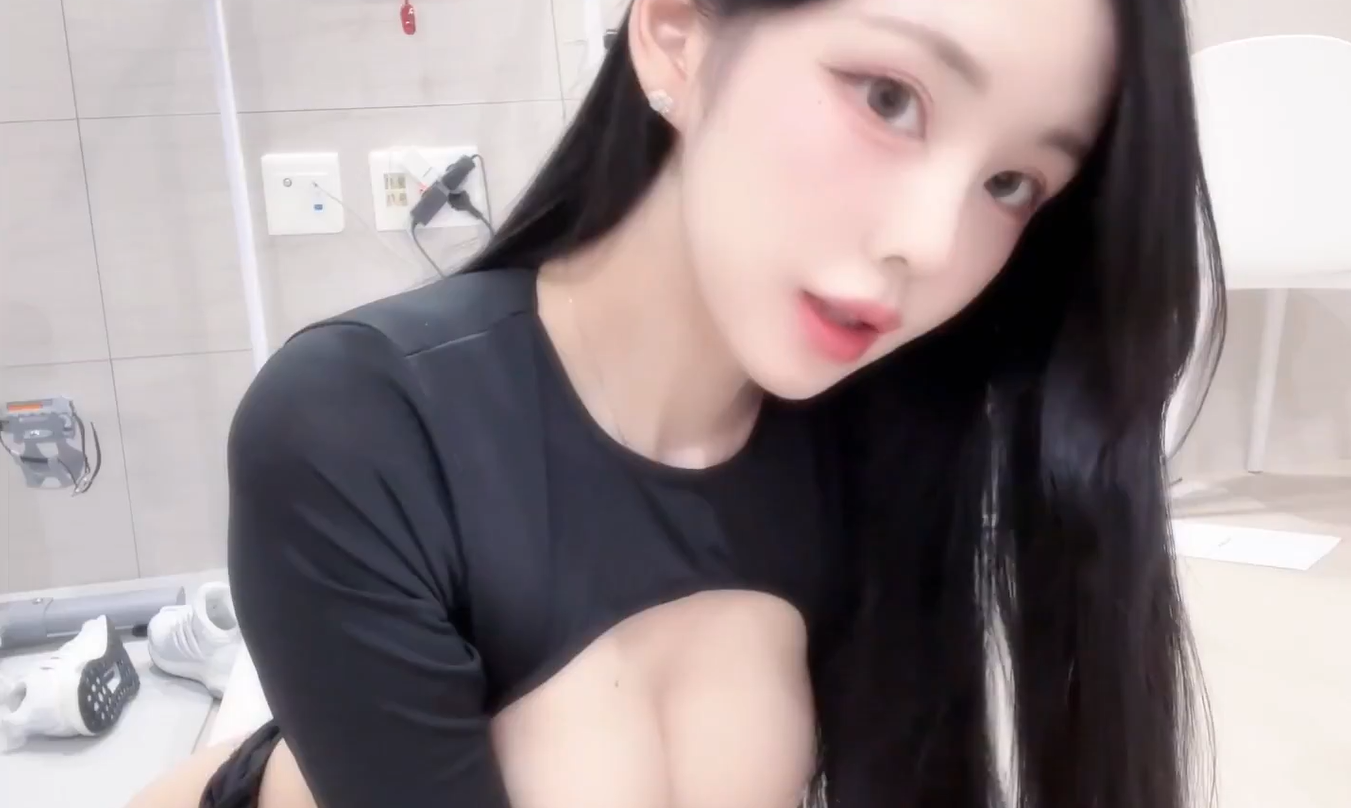 여캠/벗바-시원하게 벗고 다니는 여캠 