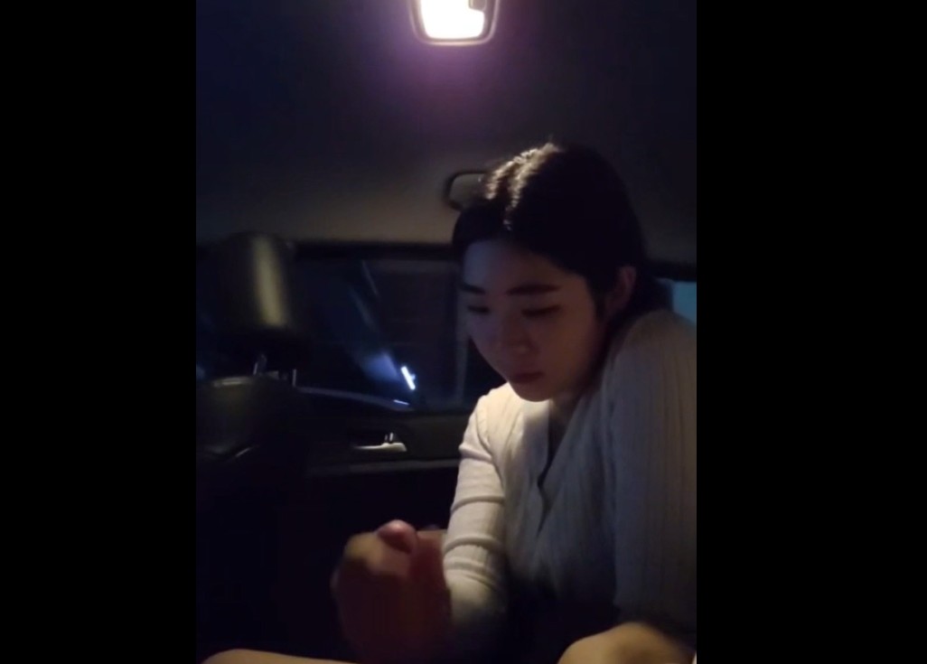 국산야동-큰가슴 불켜놓고 대딸녀 